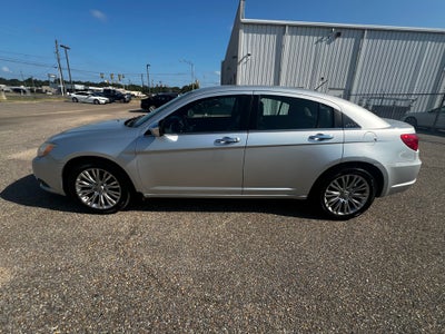 2012 Chrysler 200 Limited