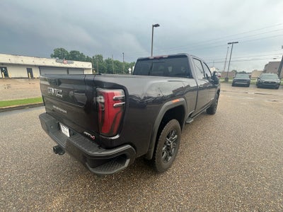 2025 GMC Sierra AT4
