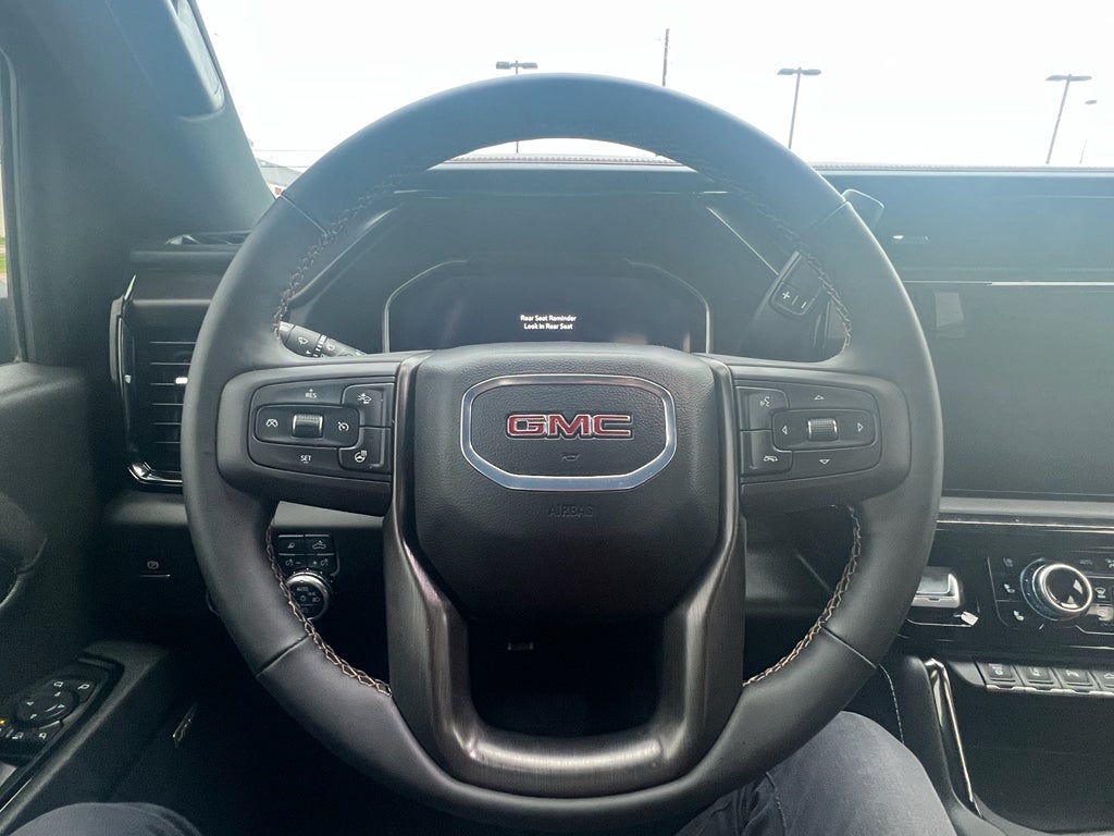 2025 GMC Sierra AT4