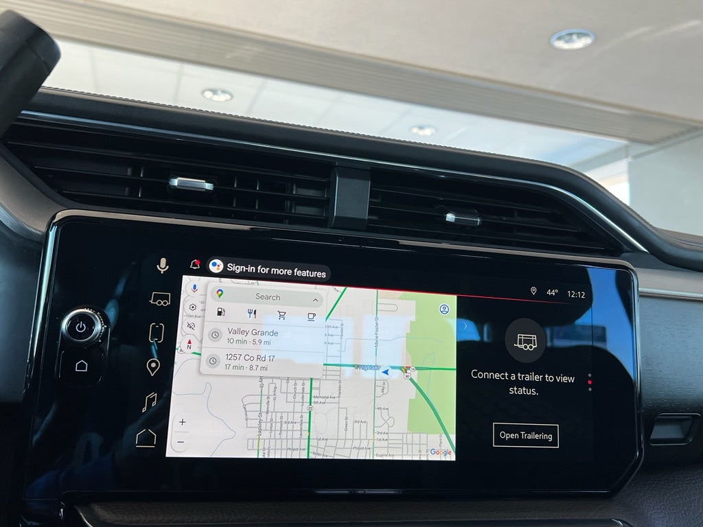 2025 GMC Sierra Denali