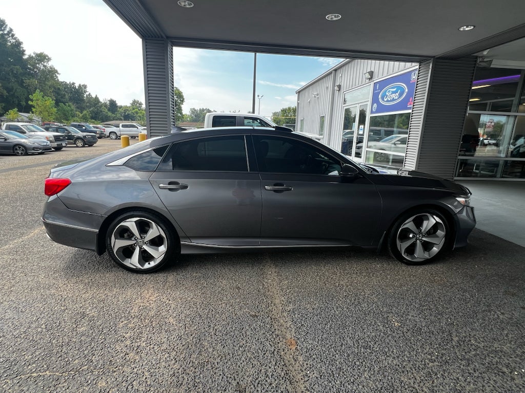 2018 Honda Accord Touring 2.0T