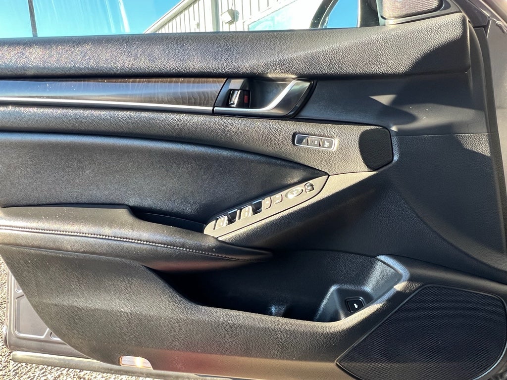 2019 Honda Accord Touring 2.0T