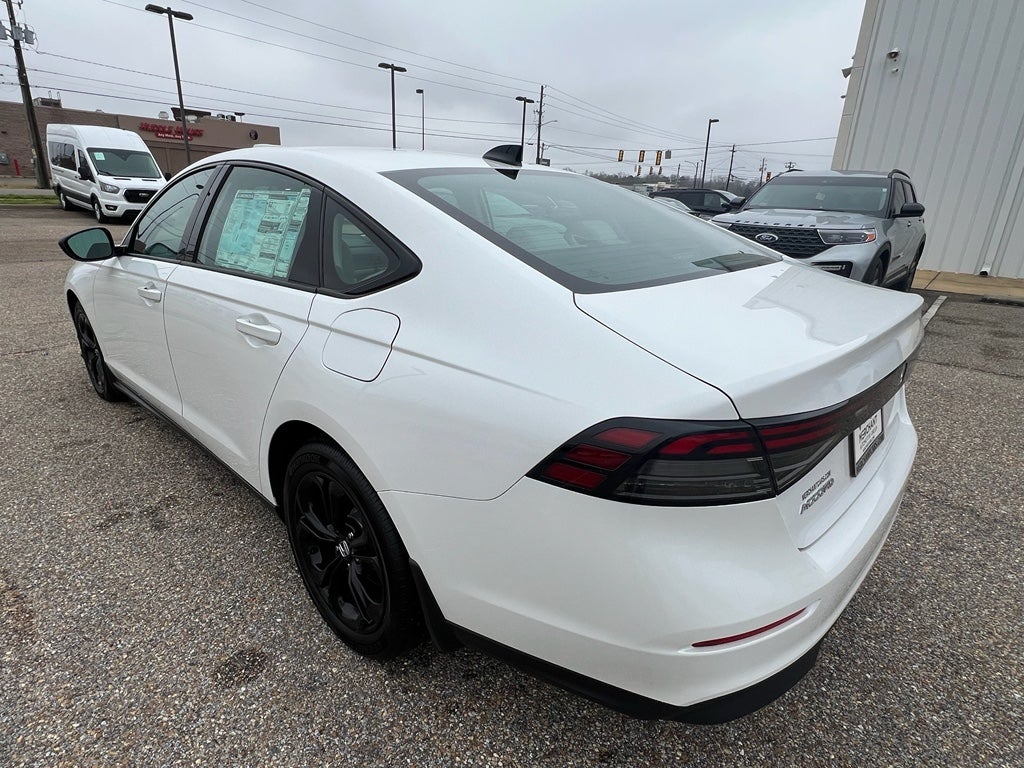 2025 Honda Accord SE