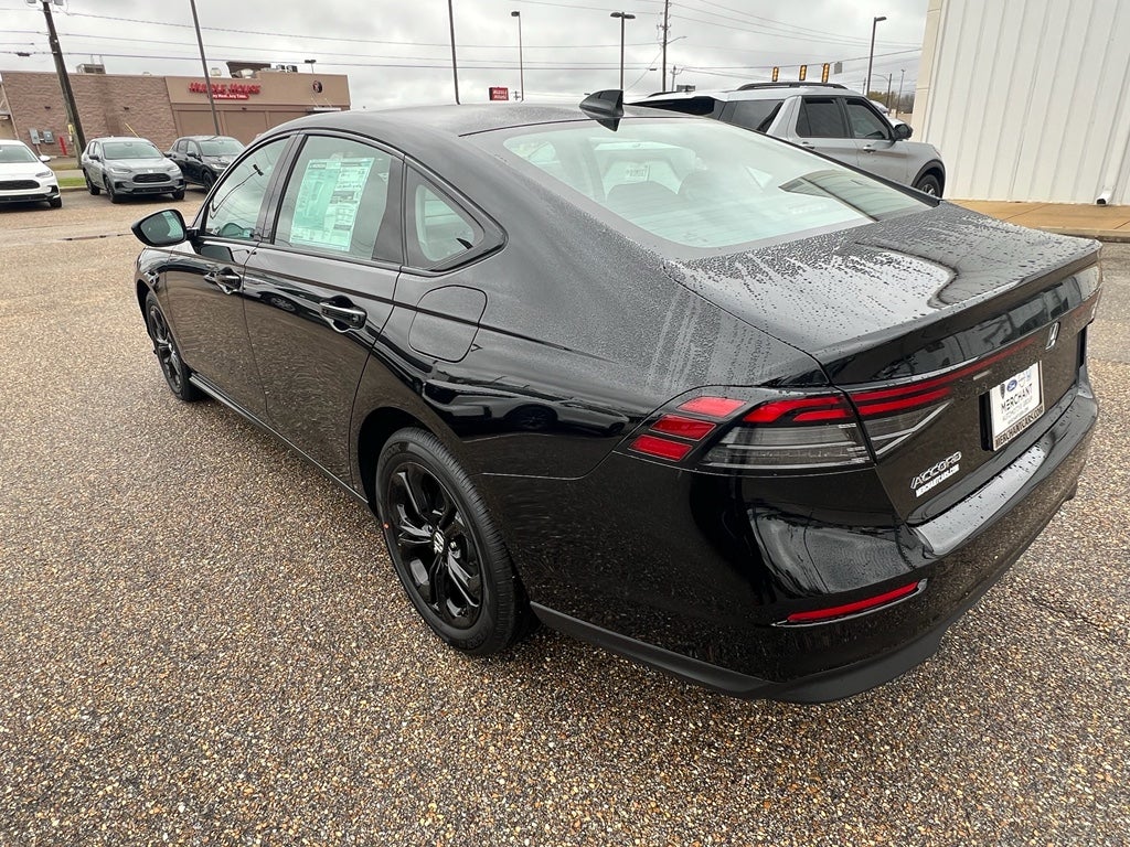 2025 Honda Accord SE