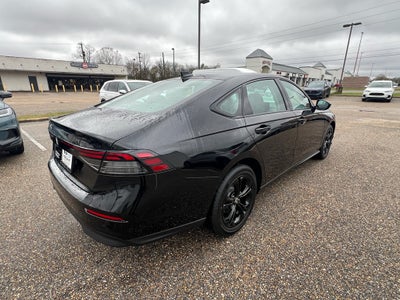 2025 Honda Accord SE