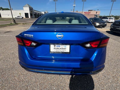 2025 Nissan Altima SV