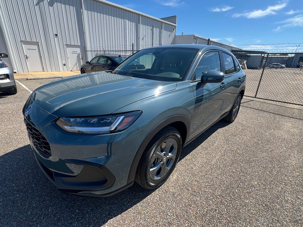 2027 Honda HR-V LX