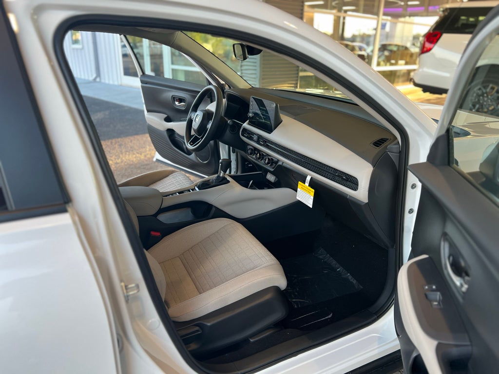 2027 Honda HR-V LX