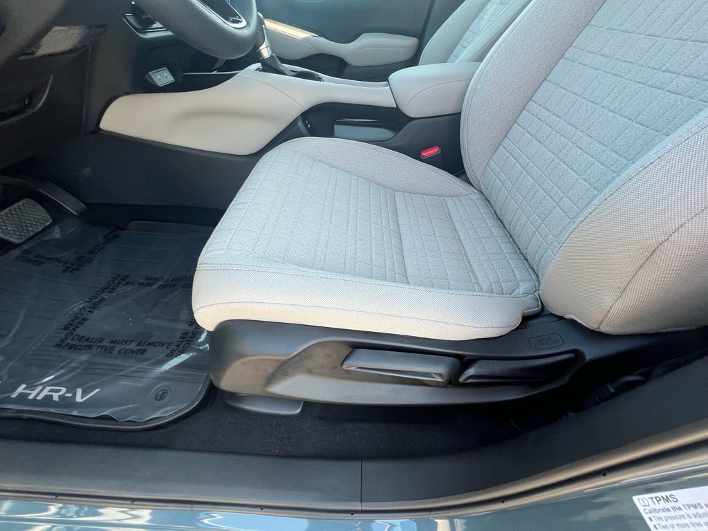2026 Honda HR-V LX - Photo 18