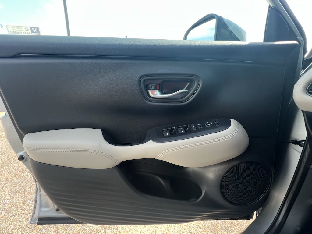 2027 Honda HR-V LX