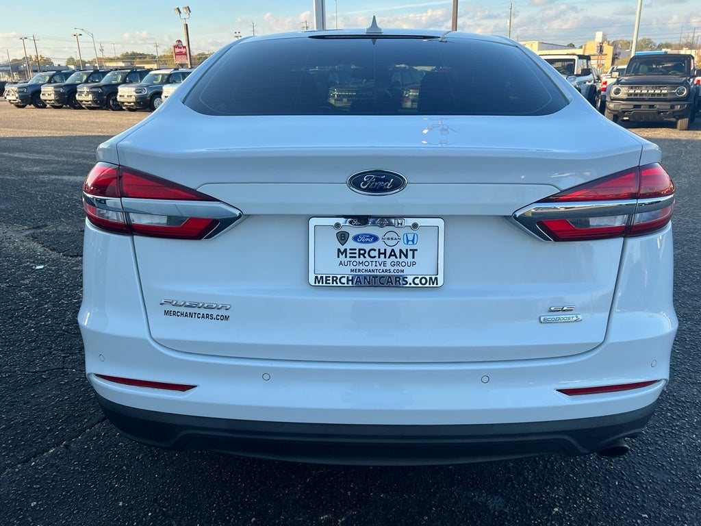 2020 Ford Fusion SE