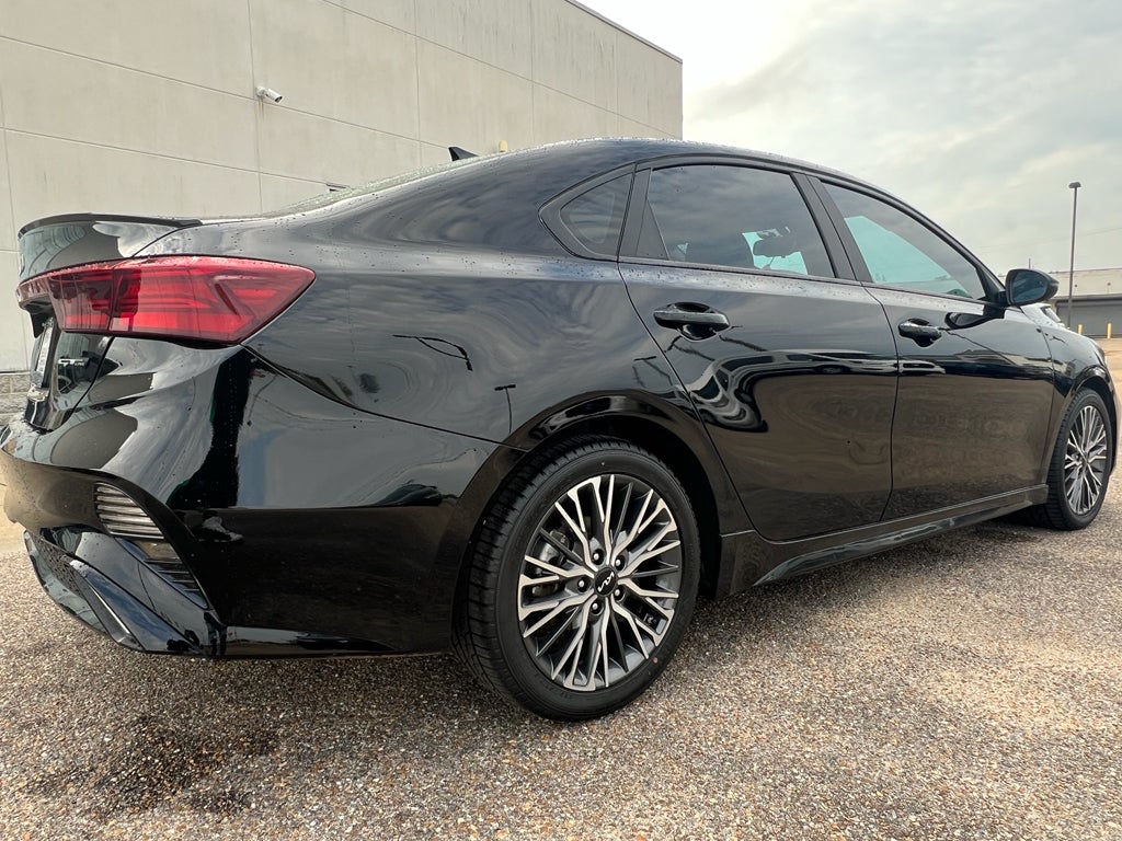 2022 Kia Forte GT-Line