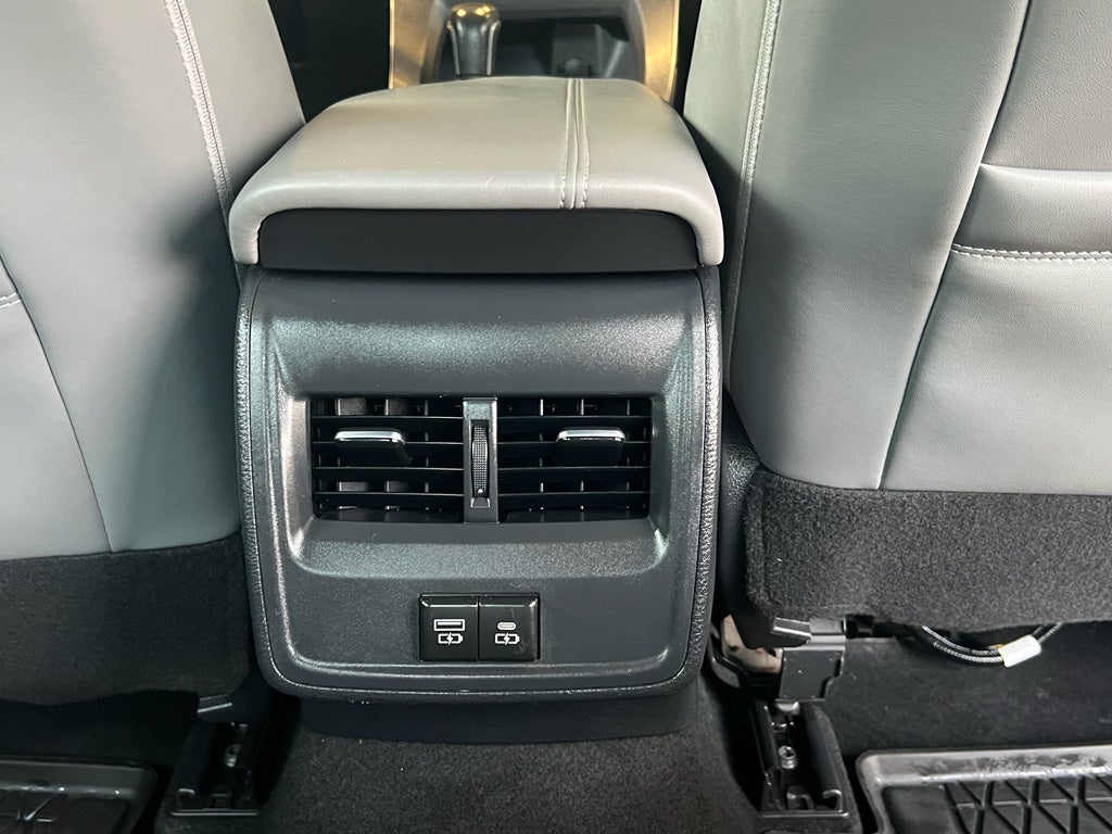 2021 Toyota Avalon XLE