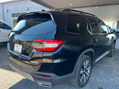 2024 Honda Pilot Touring