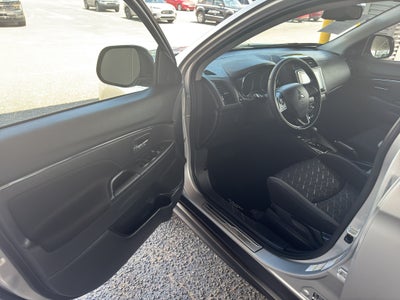 2024 Mitsubishi Outlander Sport LE