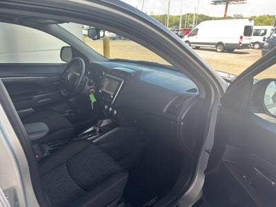 2024 Mitsubishi Outlander Sport LE