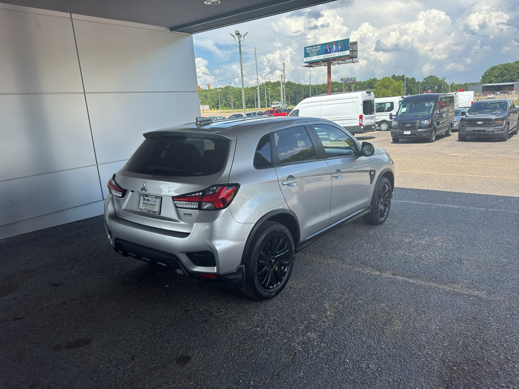 2024 Mitsubishi Outlander Sport LE