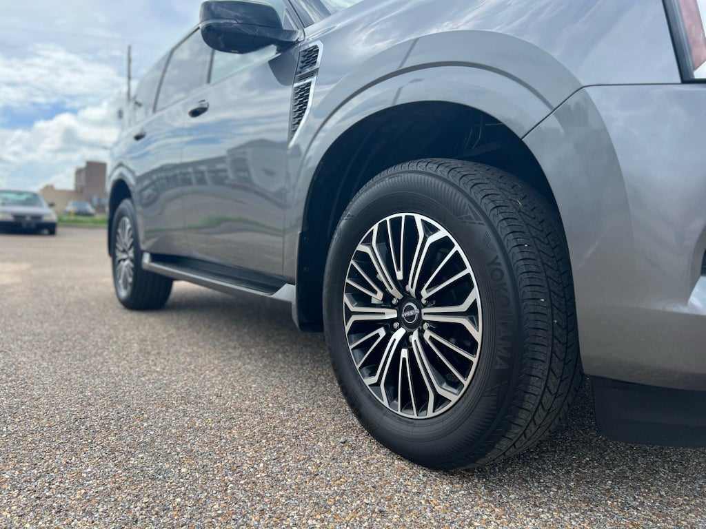 2025 Nissan Armada SL