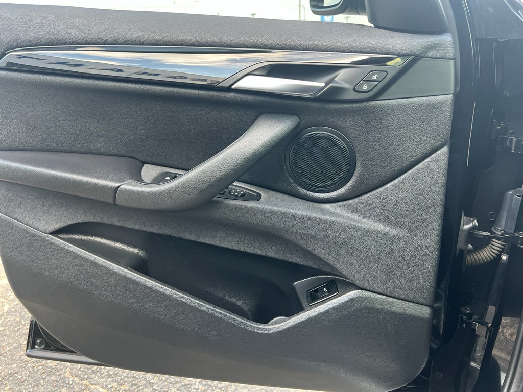 2022 BMW X1 sDrive28i