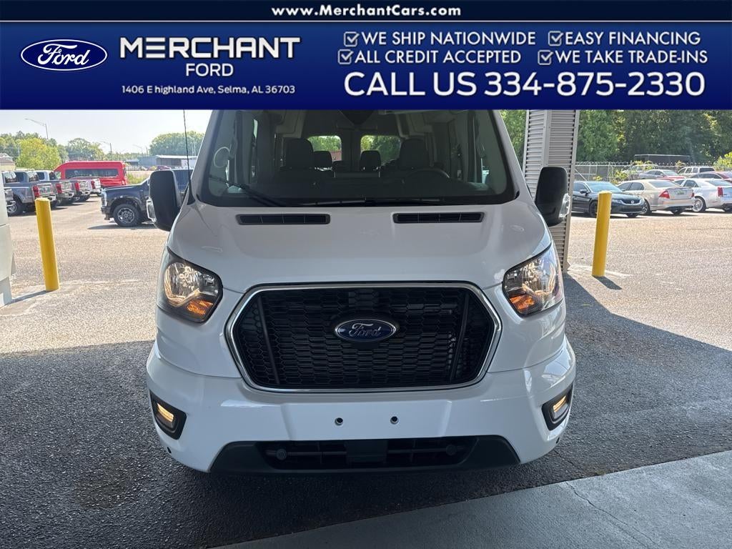 2024 Ford Transit Wagon XLT