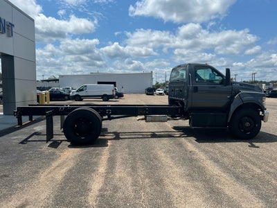 2024 Ford F-750 Base