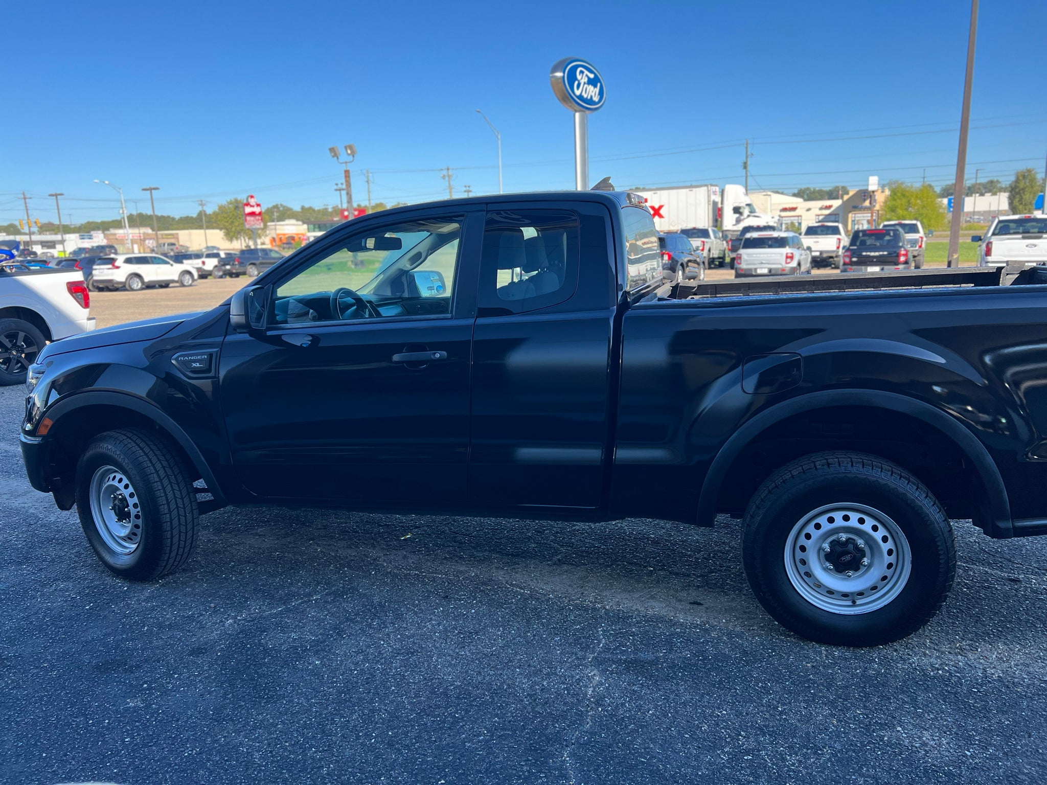 2022 Ford Ranger XL