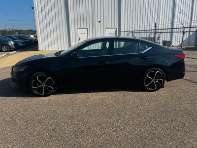 2026 Nissan Altima SR
