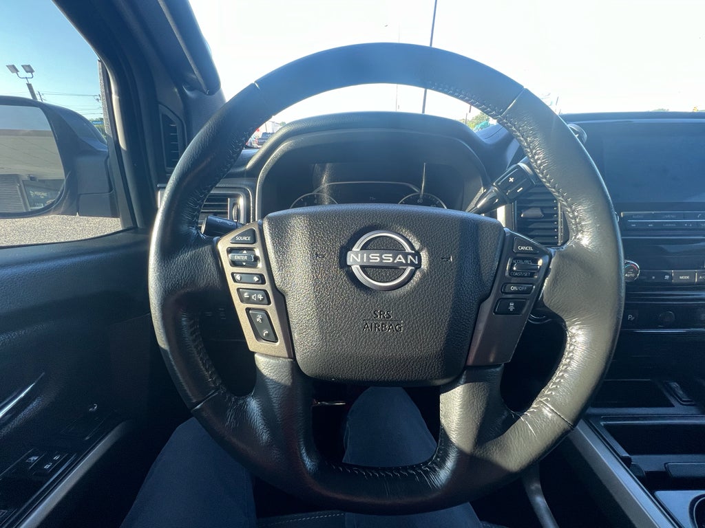 2024 Nissan Titan SV