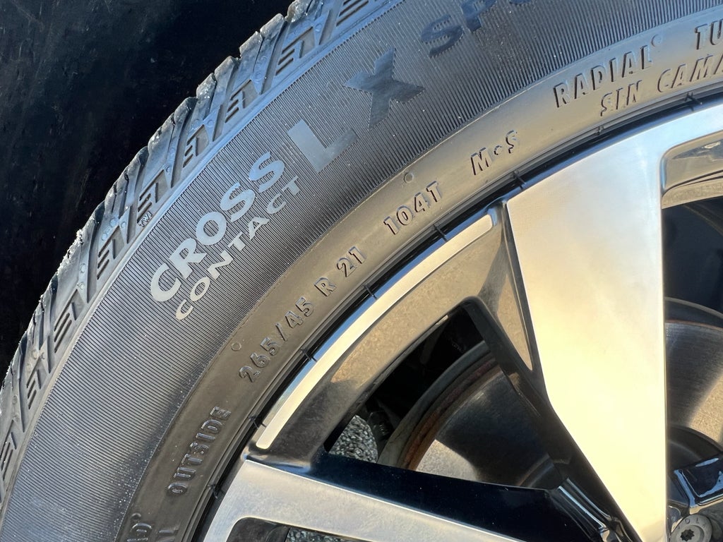 2024 Volkswagen Atlas Cross Sport 2.0T SEL Premium R-Line