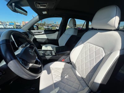 2024 Volkswagen Atlas Cross Sport 2.0T SEL Premium R-Line