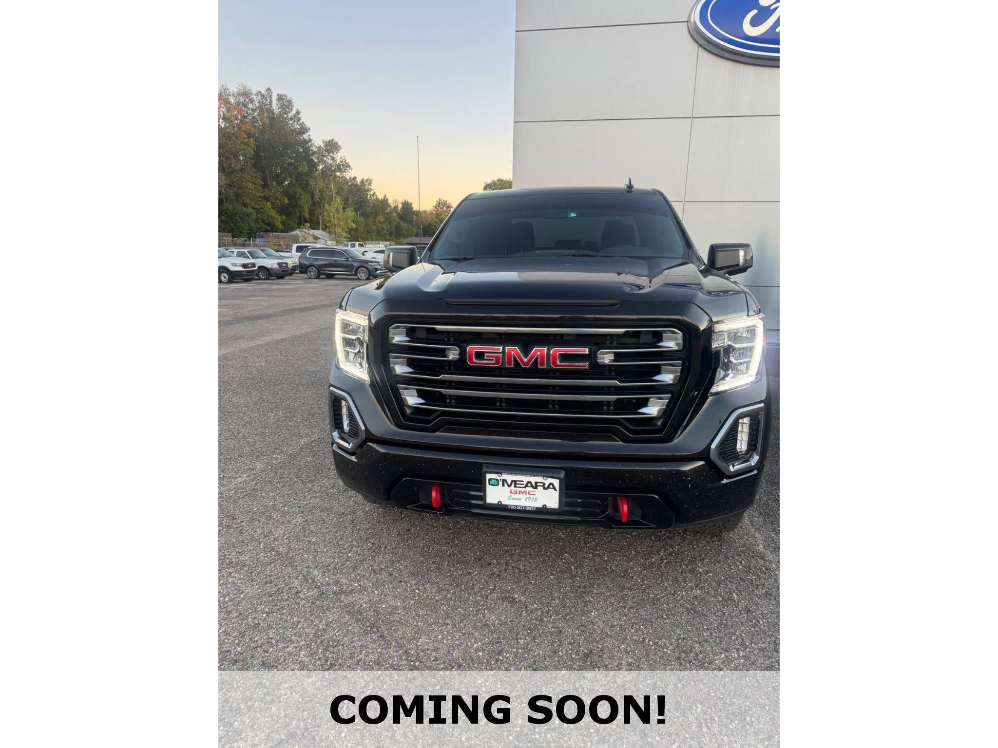 2021 GMC Sierra AT4