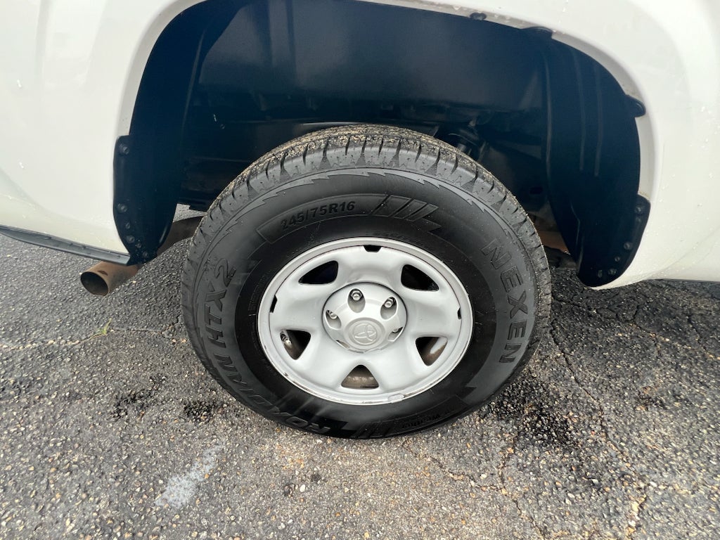 2023 Toyota Tacoma SR