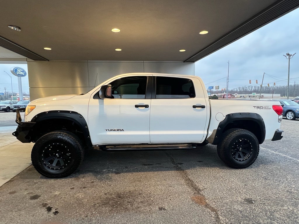 2009 Toyota Tundra Grade 5.7L V8 w/FFV (A6)