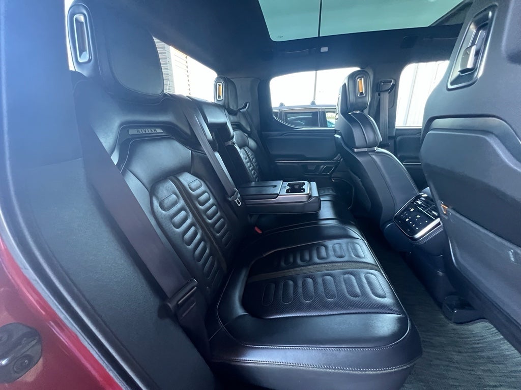 2023 Rivian R1T Adventure