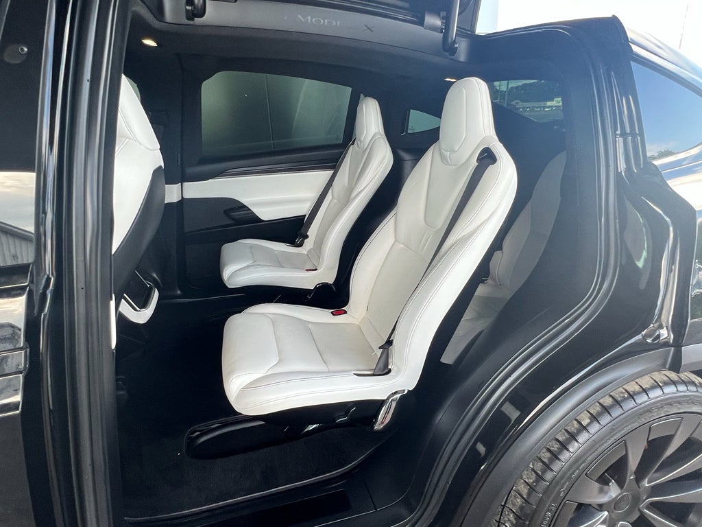 2022 Tesla Model X Plaid
