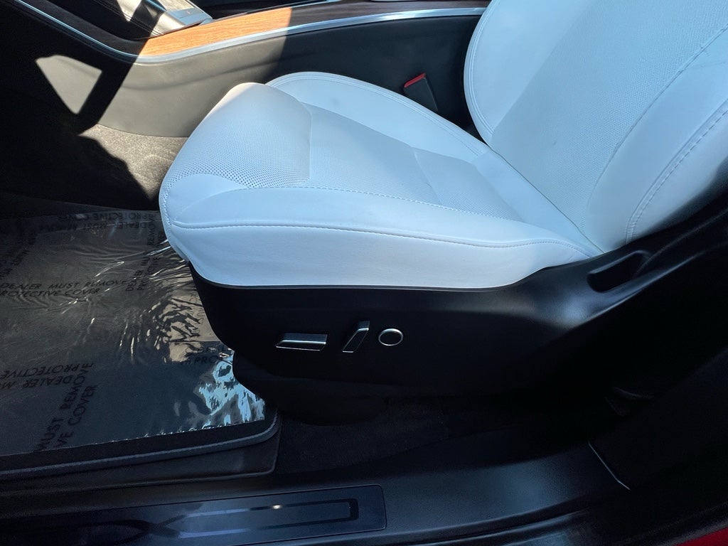 2024 Tesla Model X Base