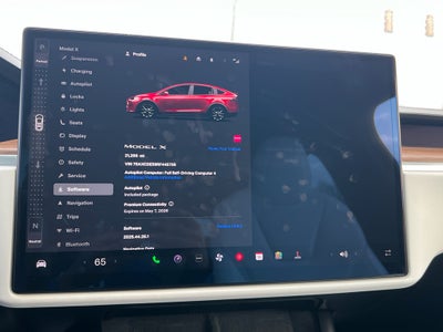 2024 Tesla Model X Base