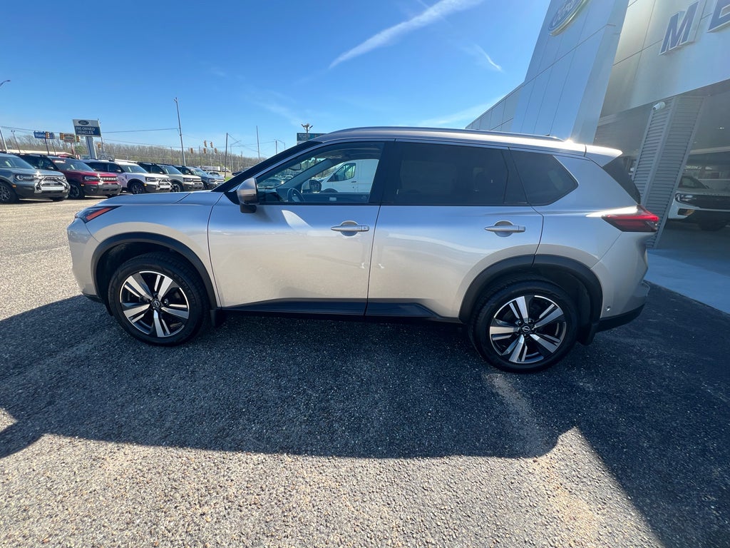 2024 Nissan Rogue SL